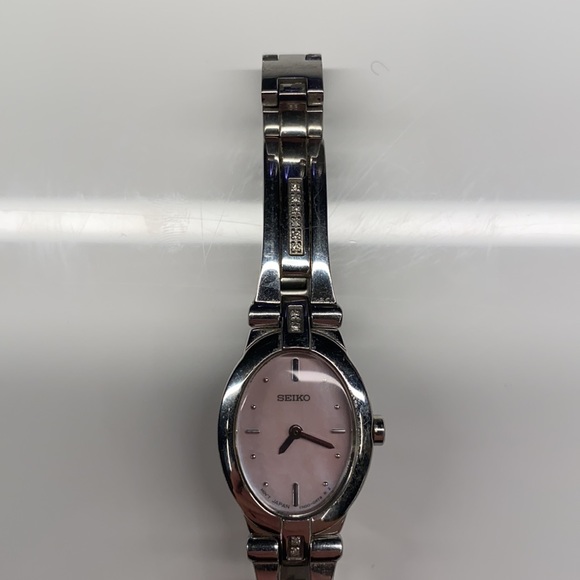 Seiko | Women’s Diamond & Mother of Pearl Watch - Picture 4 of 6